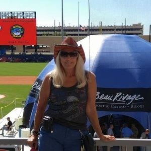 Meet your Posher, Alice